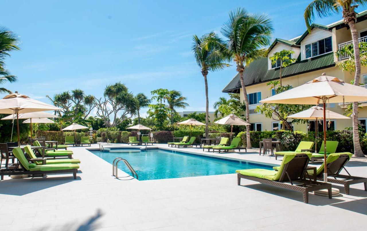 Ports Of Call Resort Grace Bay Exteriör bild