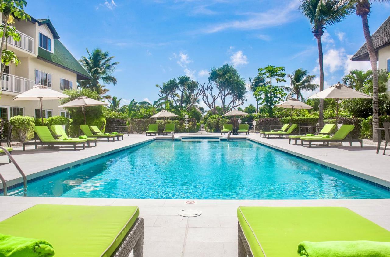 Ports Of Call Resort Grace Bay Exteriör bild