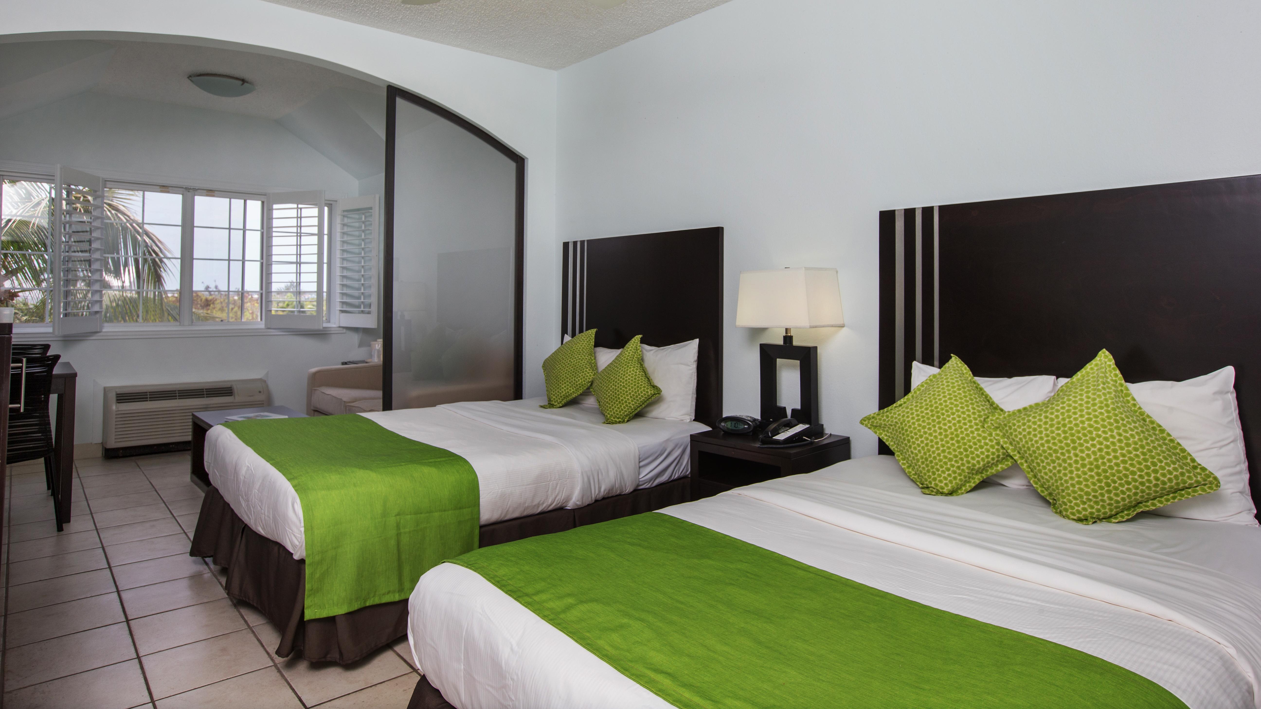 Ports Of Call Resort Grace Bay Exteriör bild