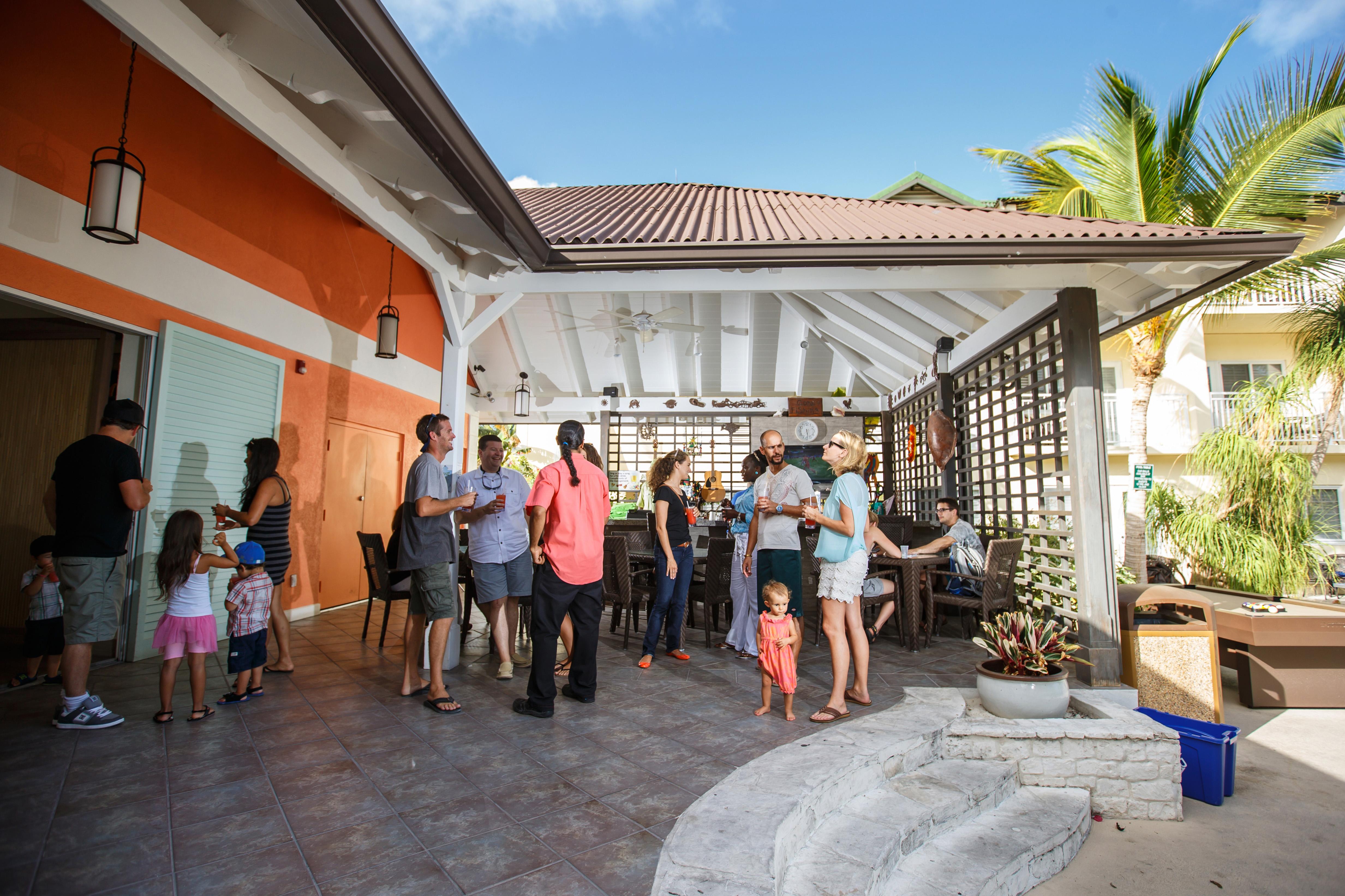 Ports Of Call Resort Grace Bay Exteriör bild