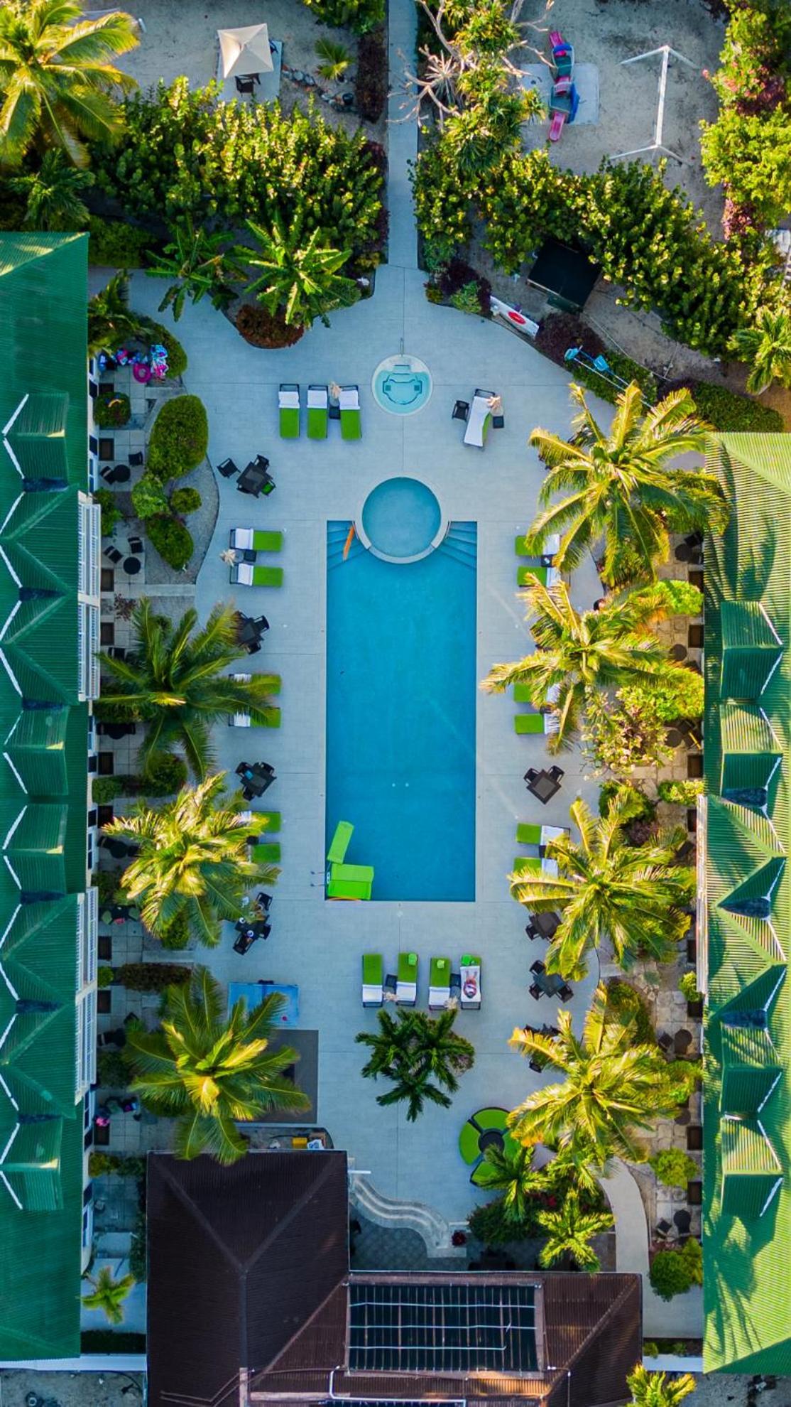 Ports Of Call Resort Grace Bay Exteriör bild